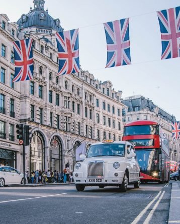 Destination London Discover Hotels in London Today with TicketSeller (Προορισμός Λονδίνο Ανακάλυψε Ξενοδοχεία στο Λονδίνο Σήμερα με τη Ticketseller)