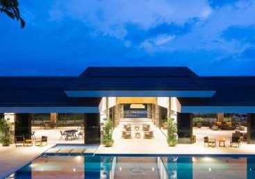 The 10 best luxury hotels in Greece Τα 10 καλύτερα πολυτελή ξενοδοχεία στην Ελλάδα