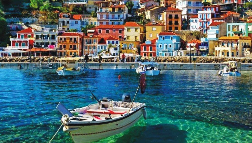Which Greek islands to visit this summer Vol.1 TicketSeller Ποια ελληνικά νησιά να επισκεφθείτε αυτό το καλοκαίρι Vol.1