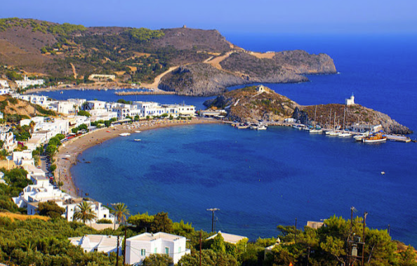 Which Greek islands to visit this summer Vol.3 TicketSeller Ποια ελληνικά νησιά να επισκεφθείτε αυτό το καλοκαίρι Vol.3