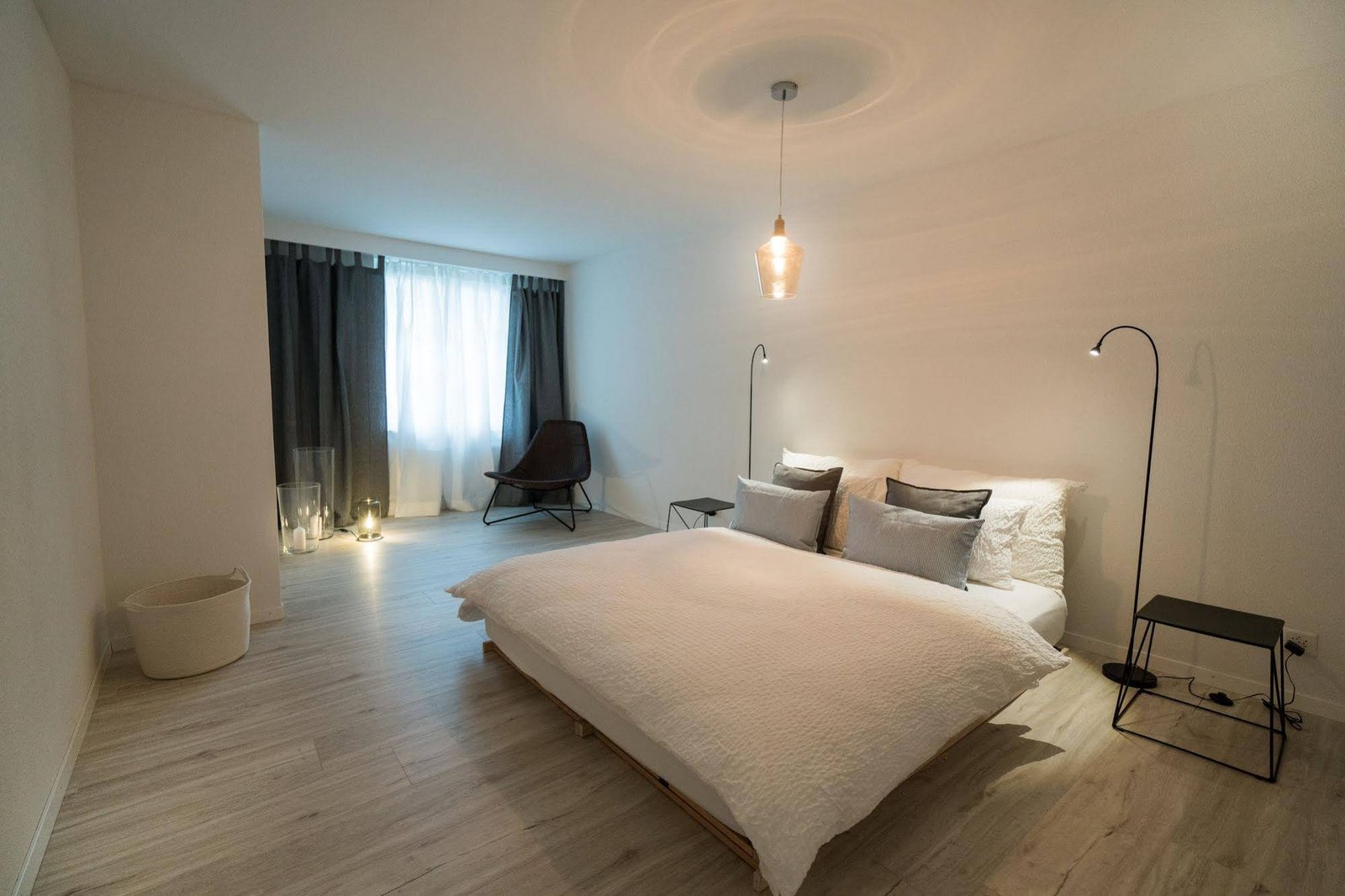 Paradeplatz Apartment by Airhome Zurich TicketSeller
