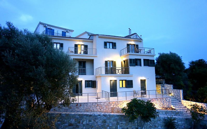 Ithaca's poem apartments in Ithaca Ticketseller (Διαμερίσματα το ποίημα της Ιθάκης )
