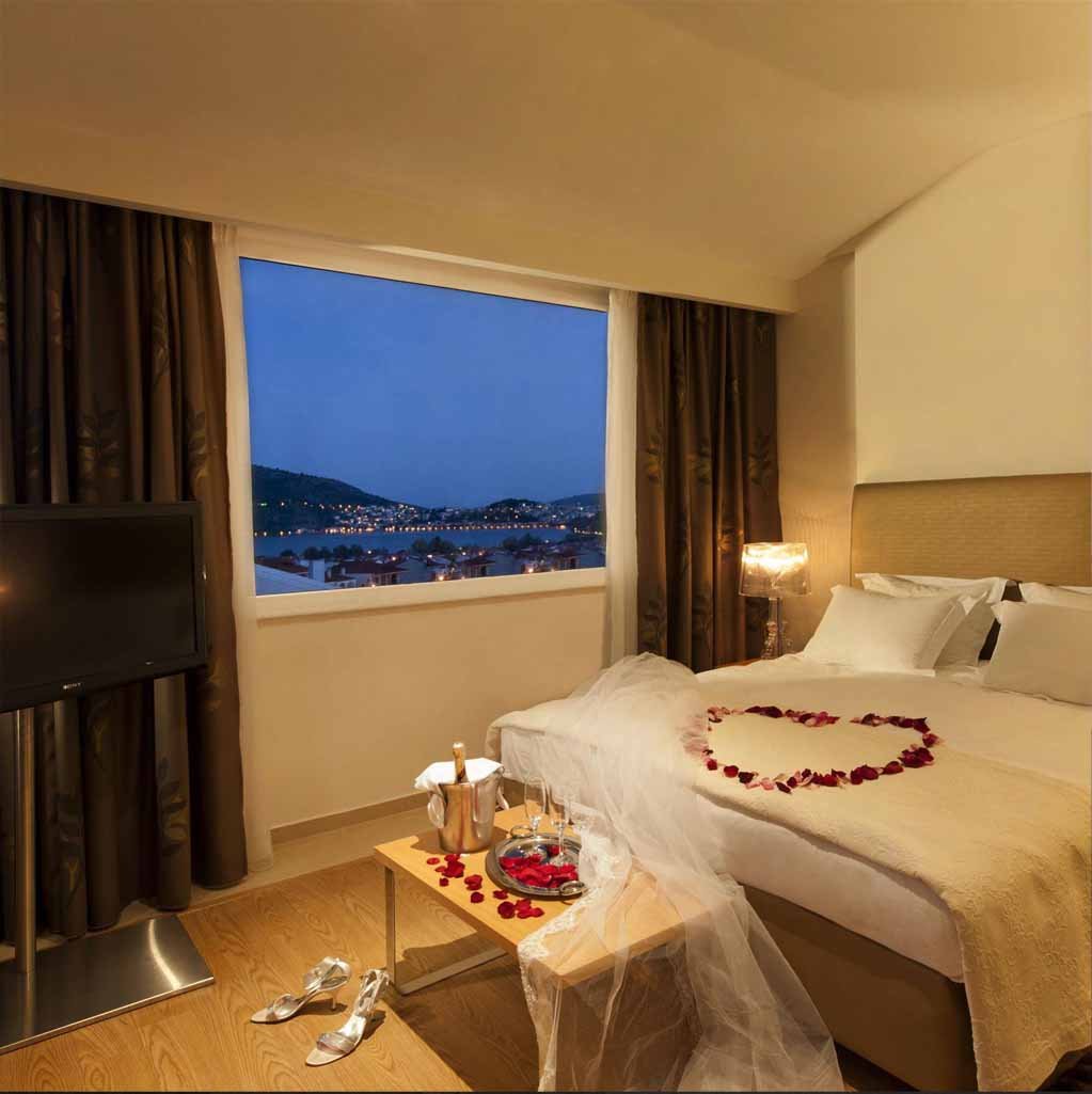 Destination Kastoria Discover Hotels in Kastoria TicketSeller Προορισμός Καστορια Ανακαλυψτε ξενοδοχεία στη Καστορια